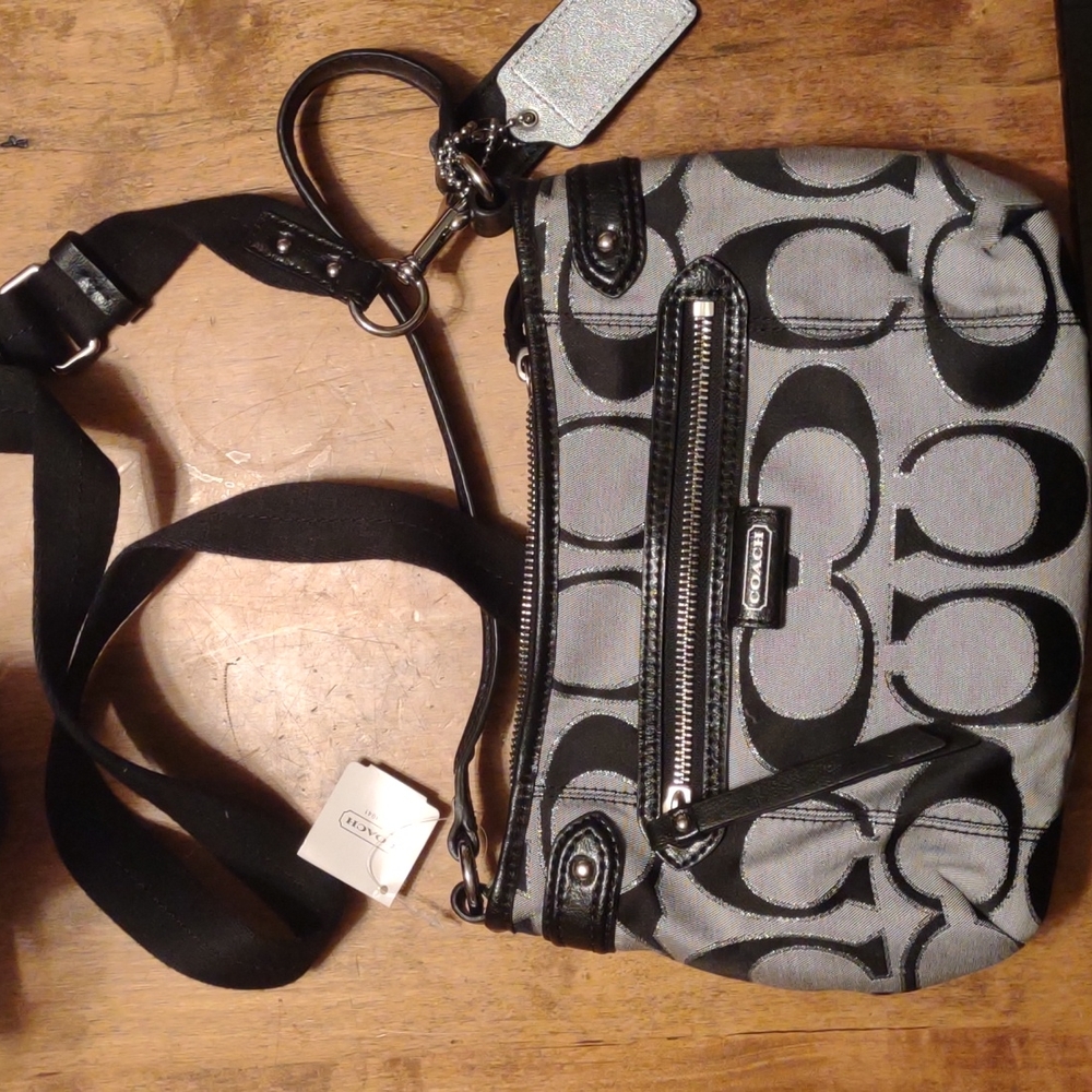 Coach purse with matching wallet BRAND NEW with tags